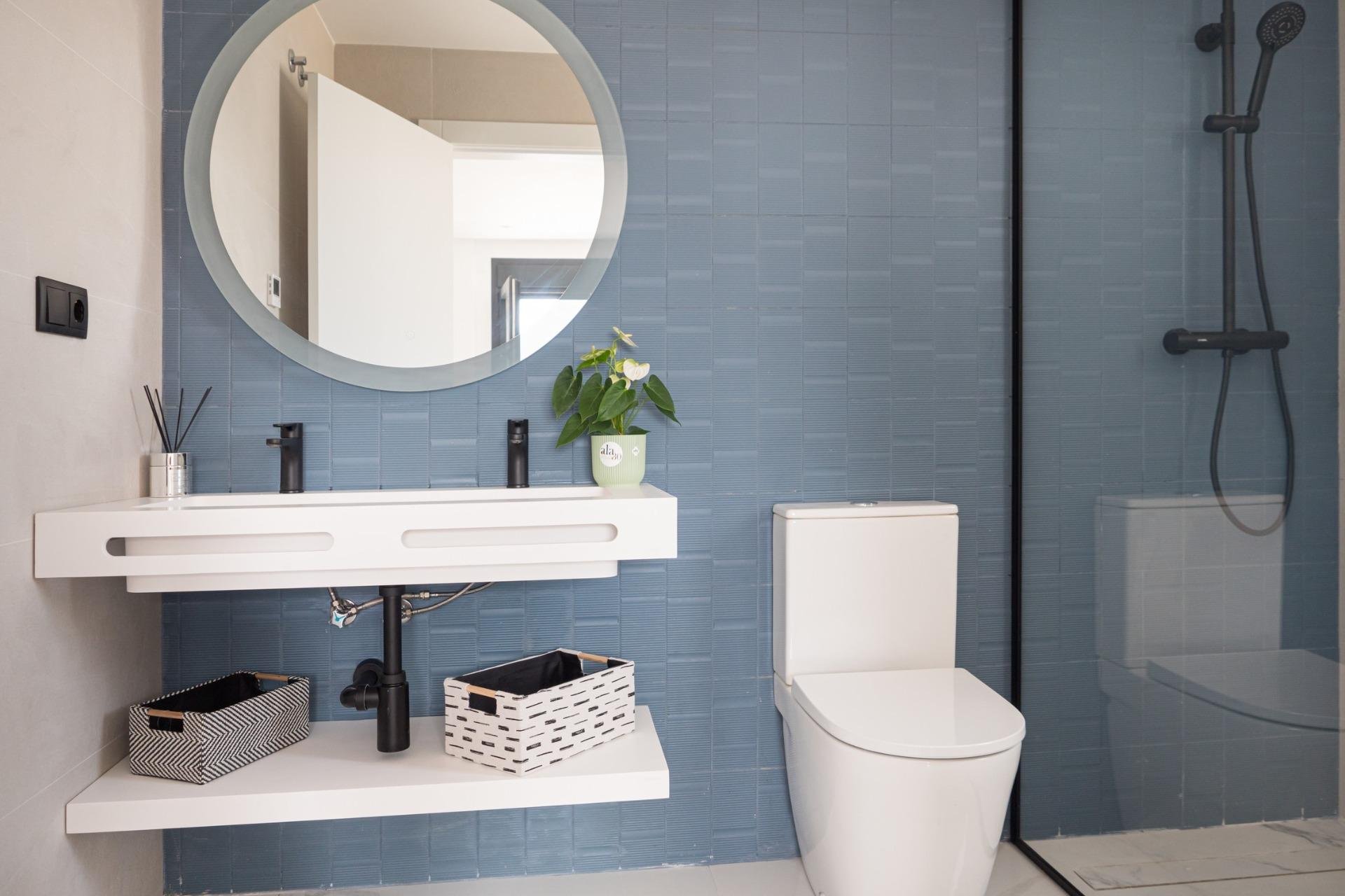 Obra nueva - villa -
