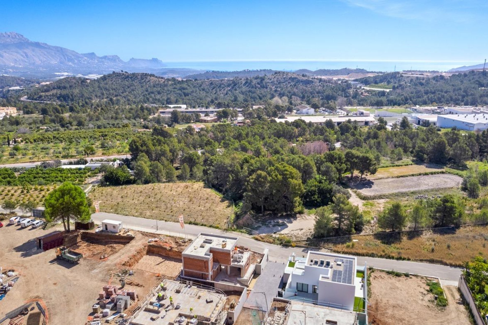 Obra nueva - villa -
