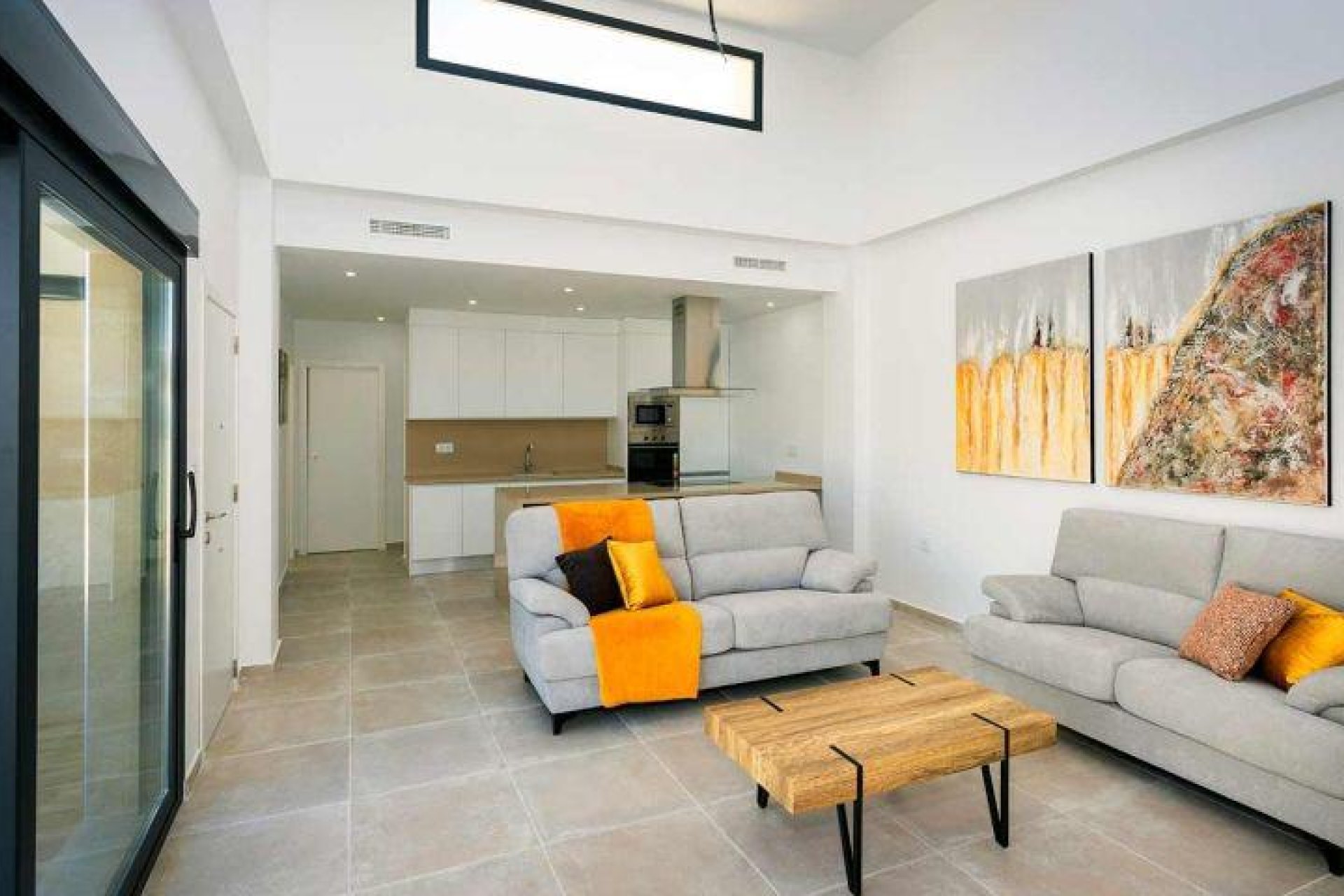 Obra nueva - villa -
