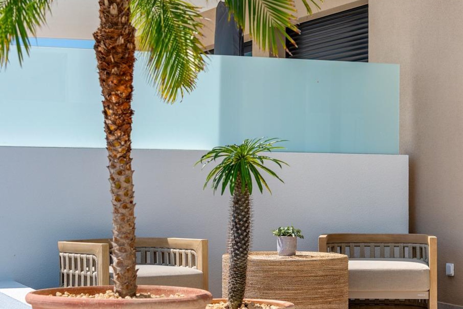 Obra nueva - villa -
