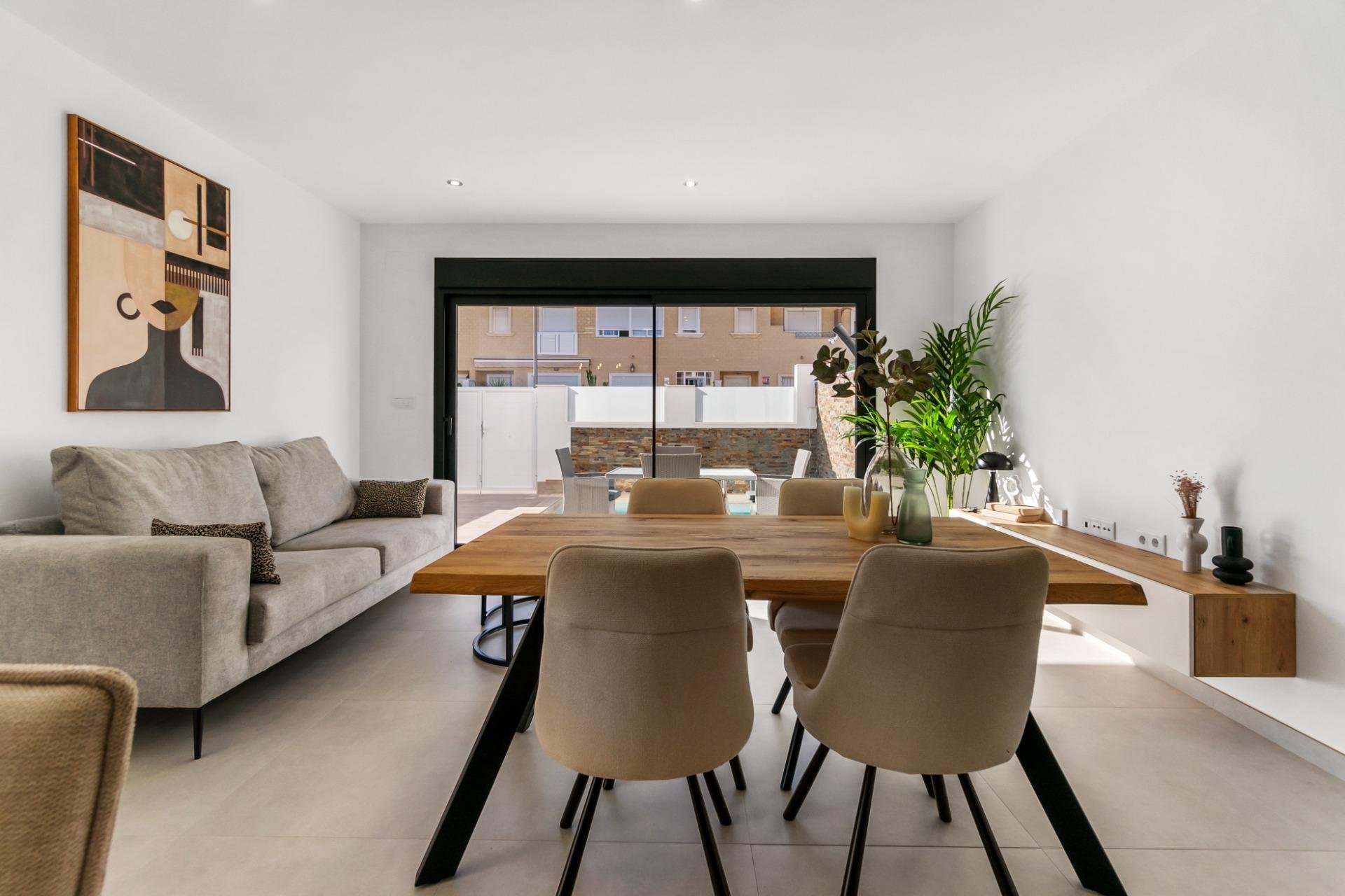 Obra nueva - villa -
