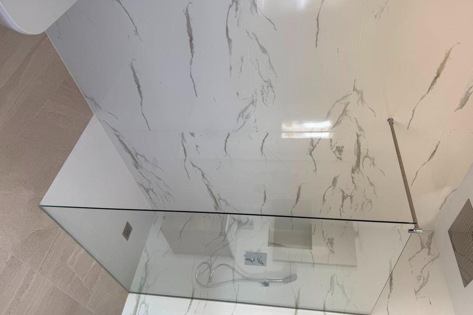 Obra nueva - villa -
