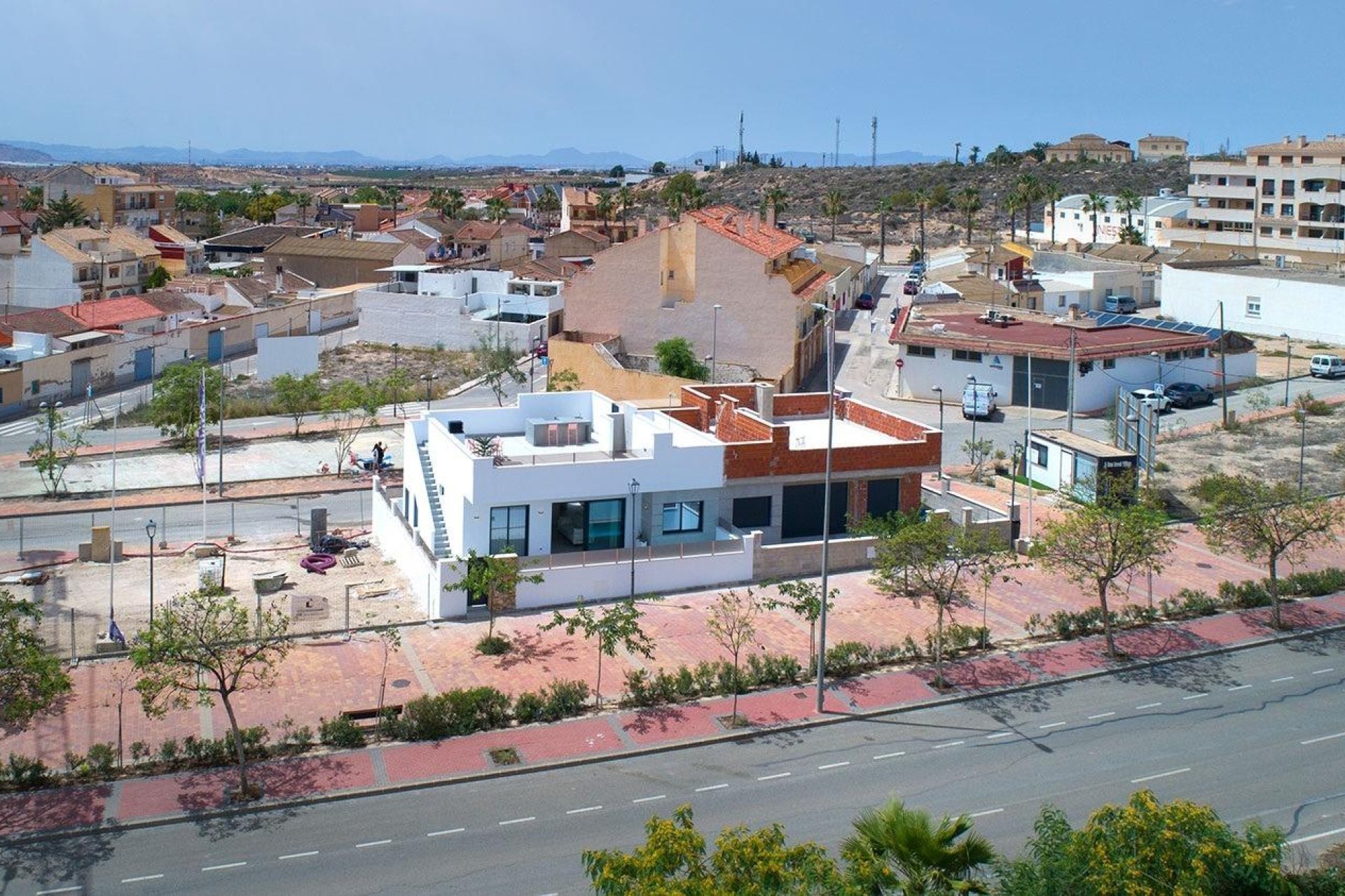 Obra nueva - villa -
