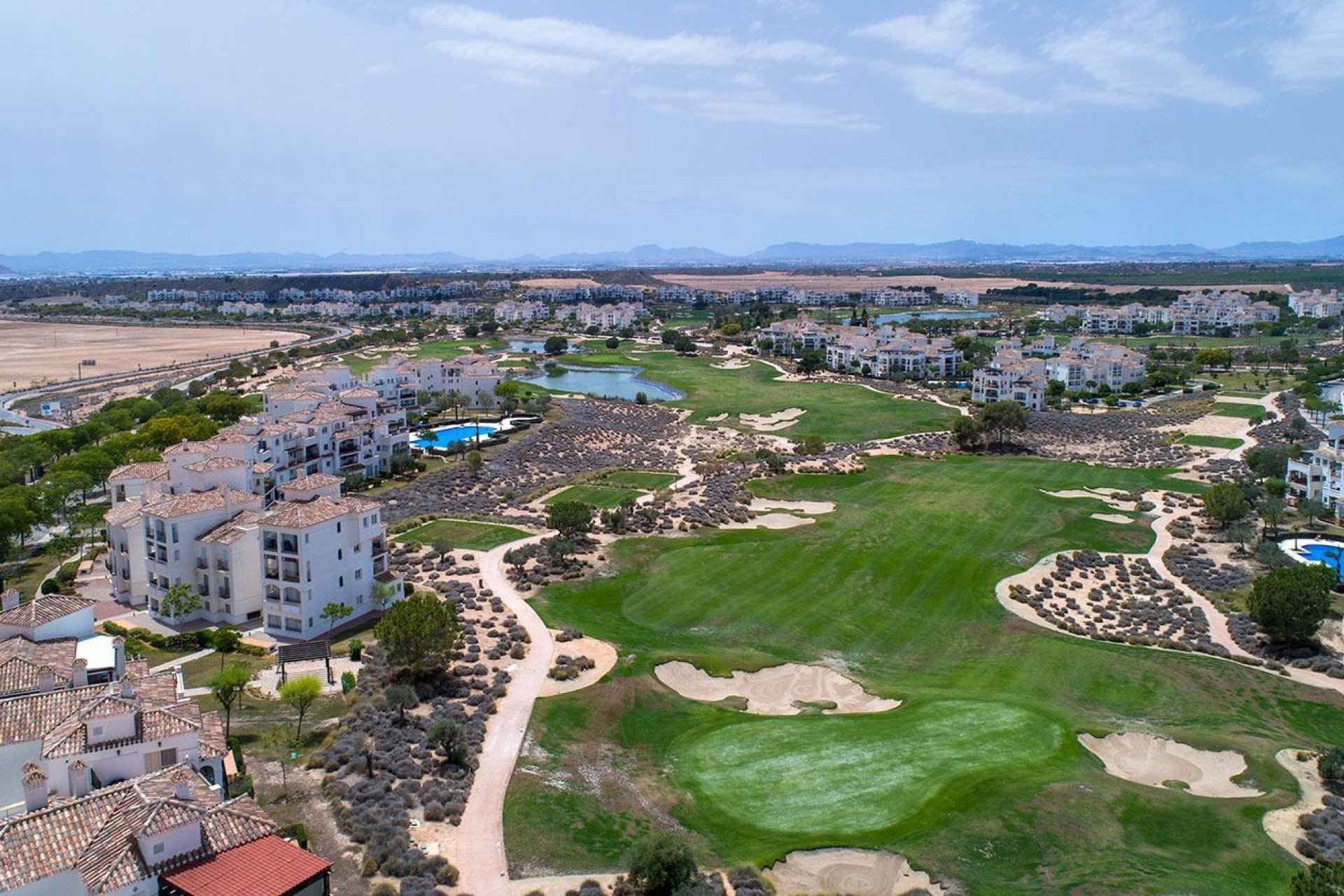 Obra nueva - villa -
