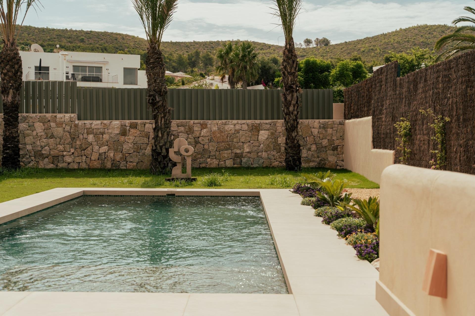 Obra nueva - villa -
