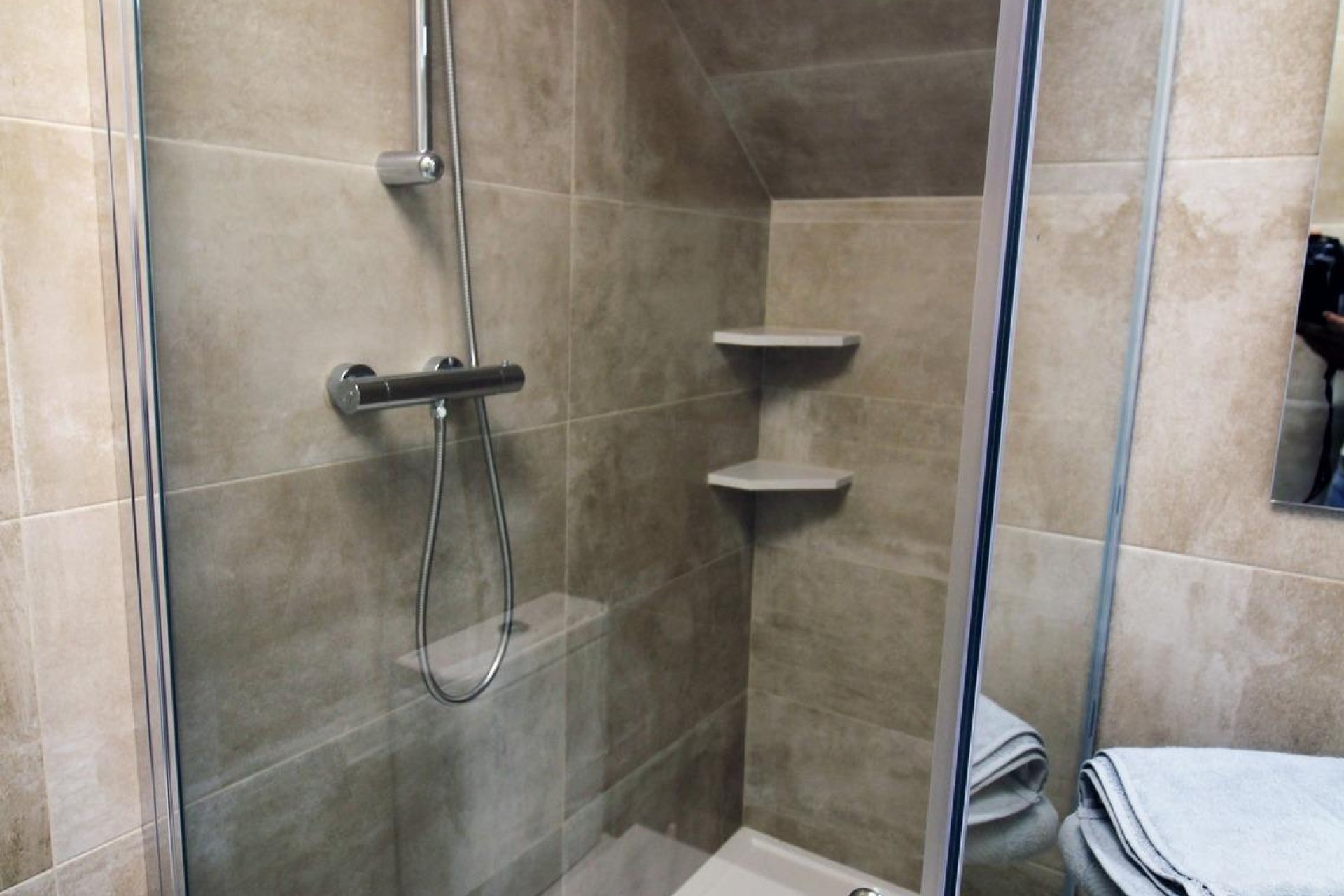 Obra nueva - villa -
