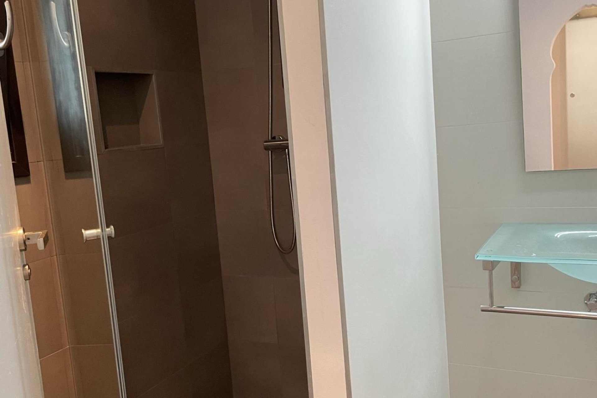 Obra nueva - villa -
