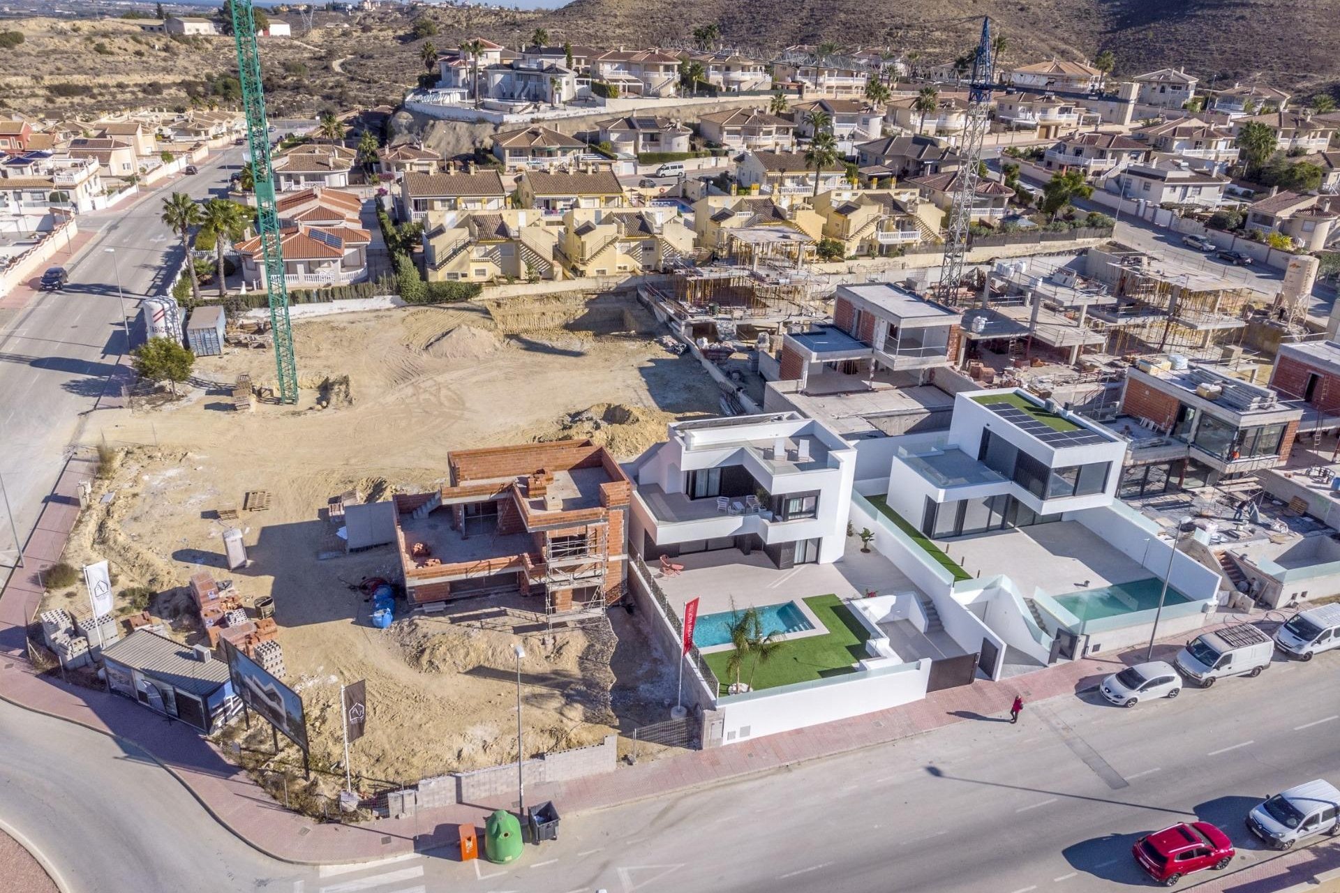 Obra nueva - villa -
