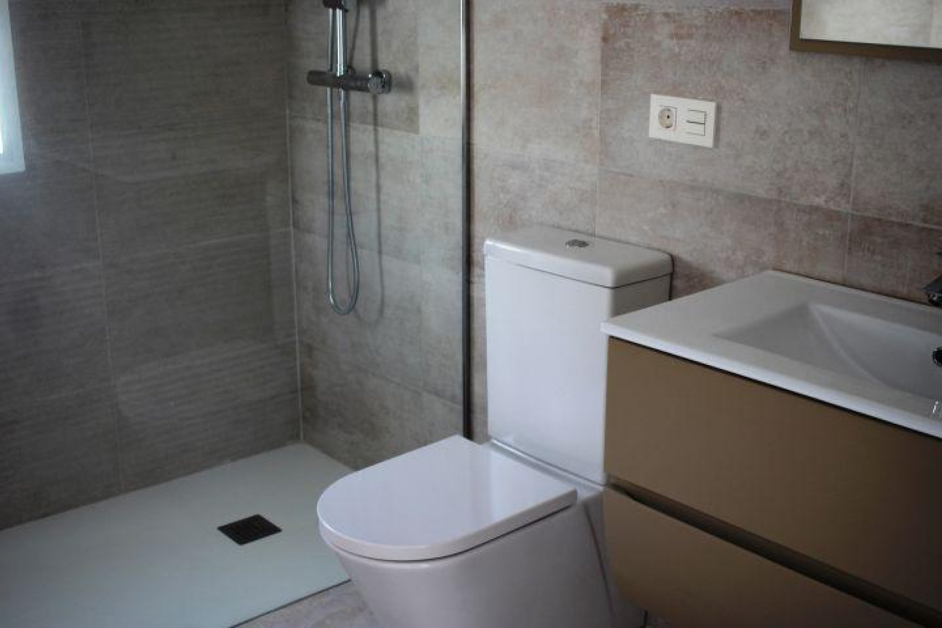 Obra nueva - villa -
