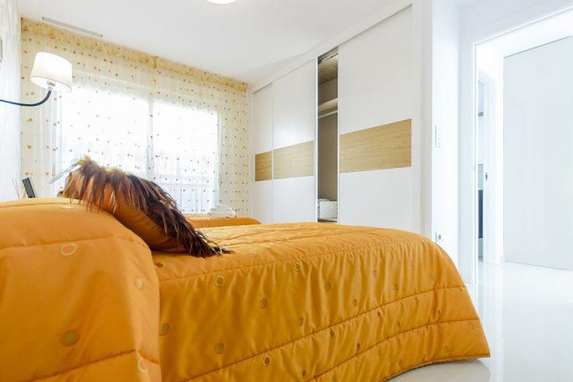 Obra nueva - villa -
