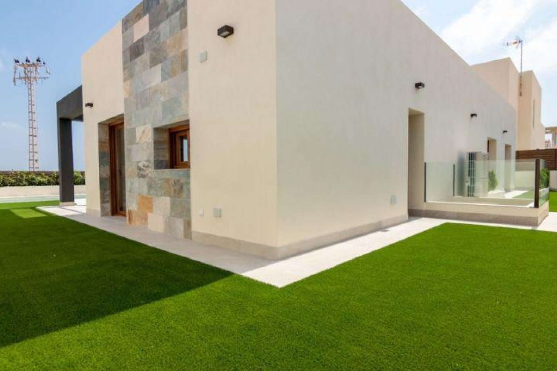 Obra nueva - villa -
