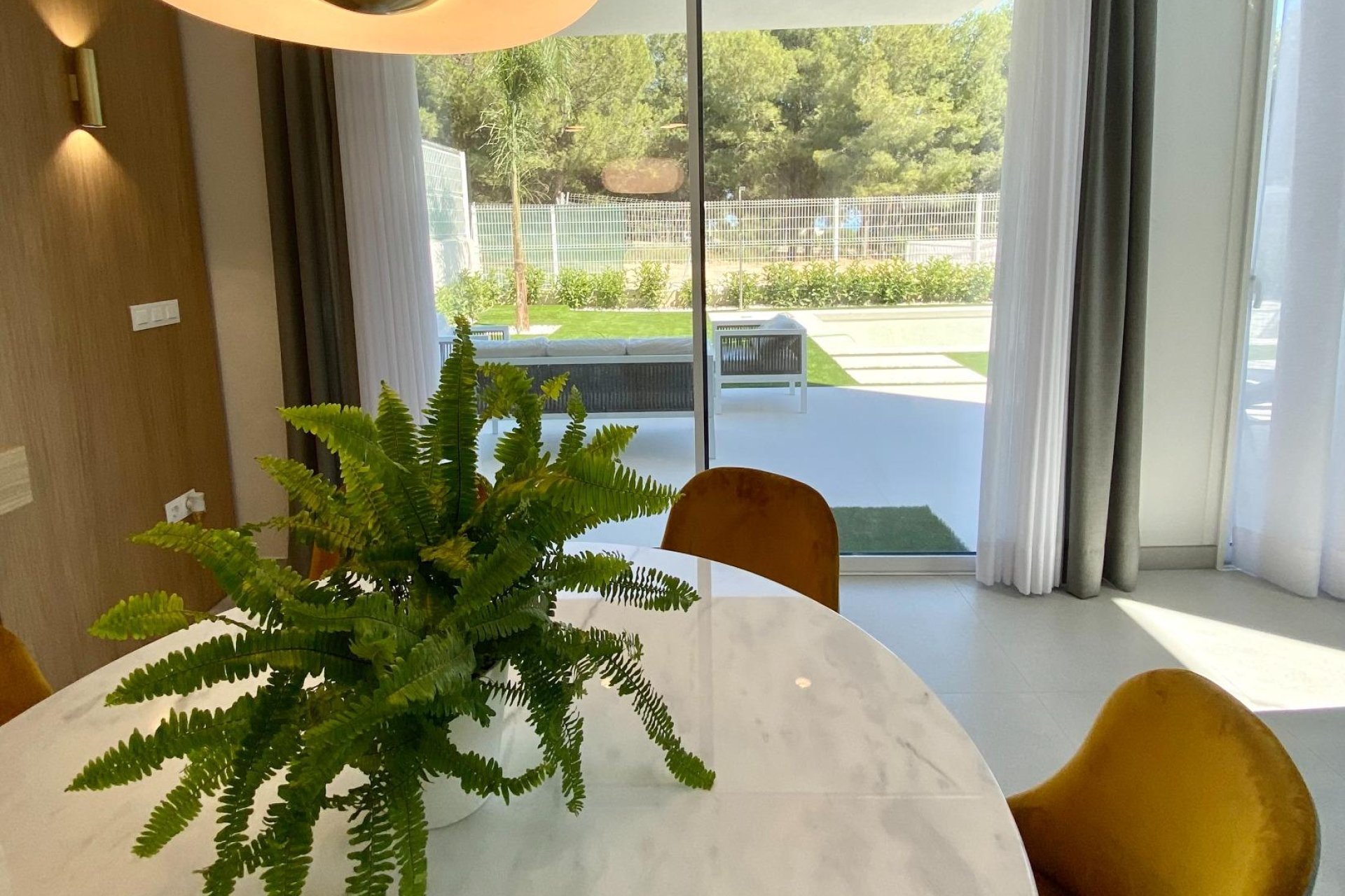 Obra nueva - villa -
