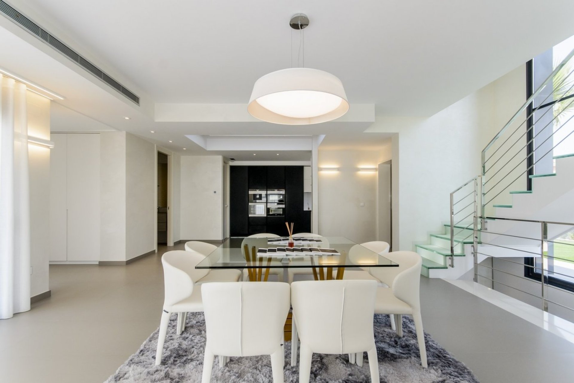 Obra nueva - villa -
