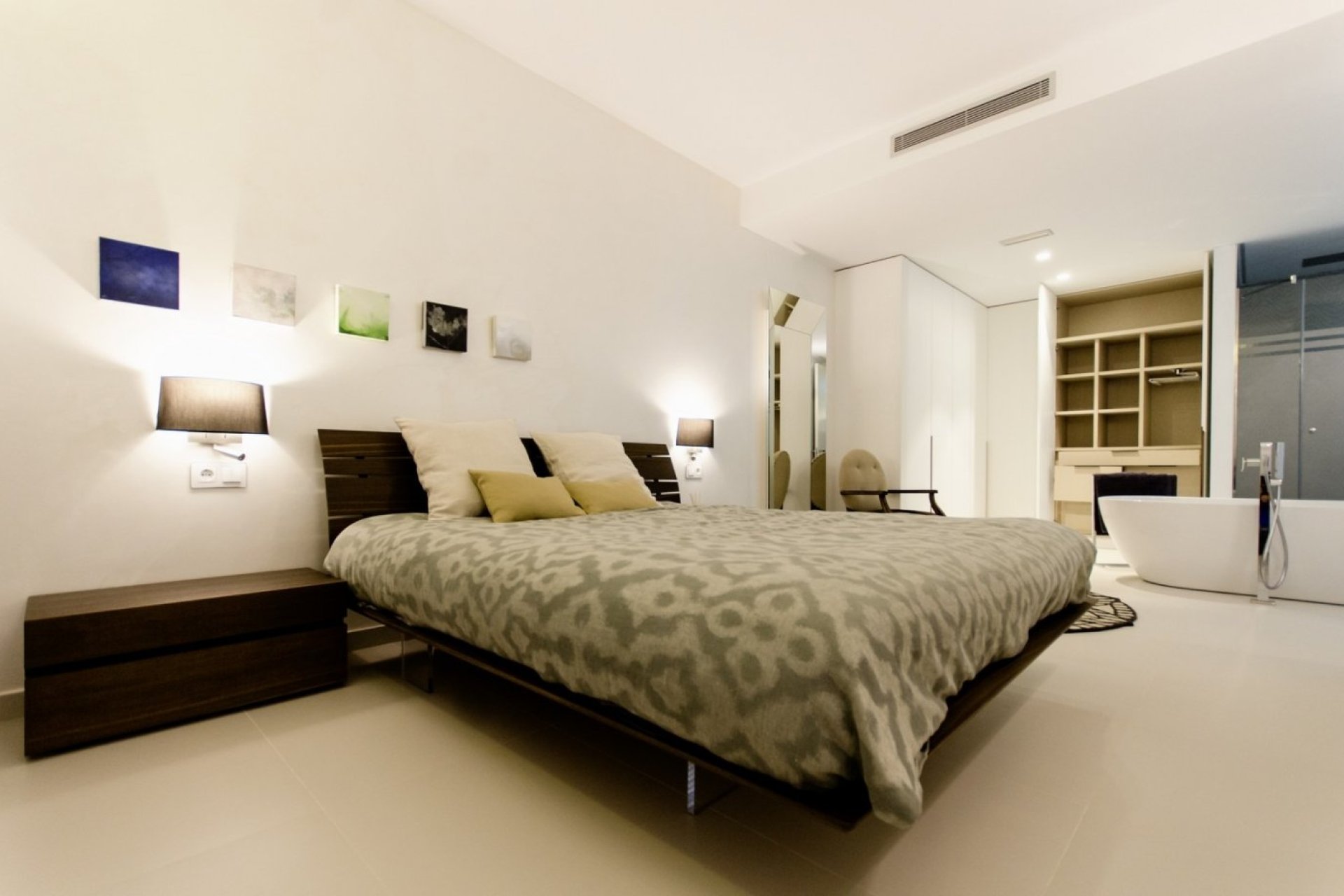 Obra nueva - villa -
