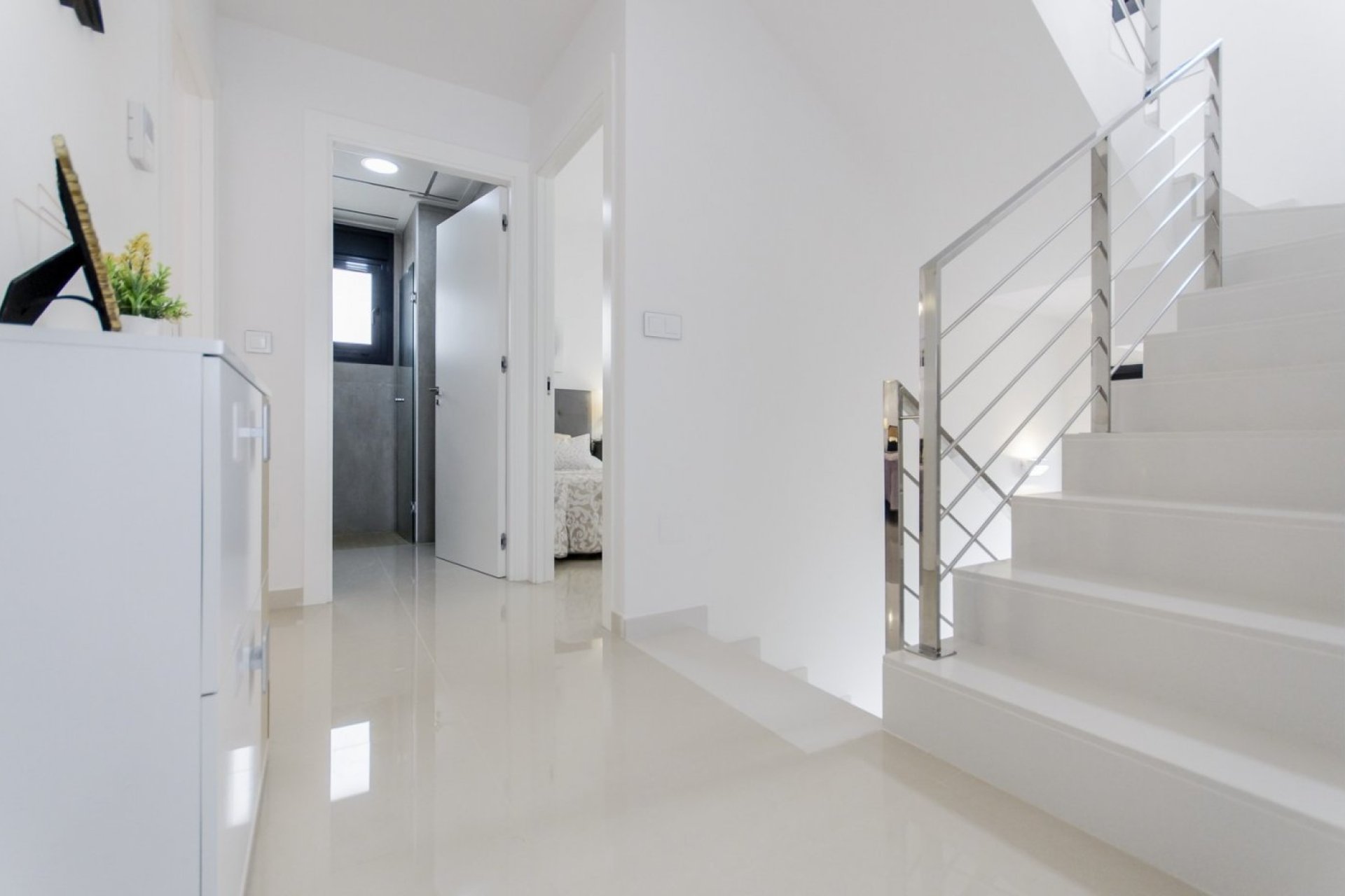 Obra nueva - villa -
