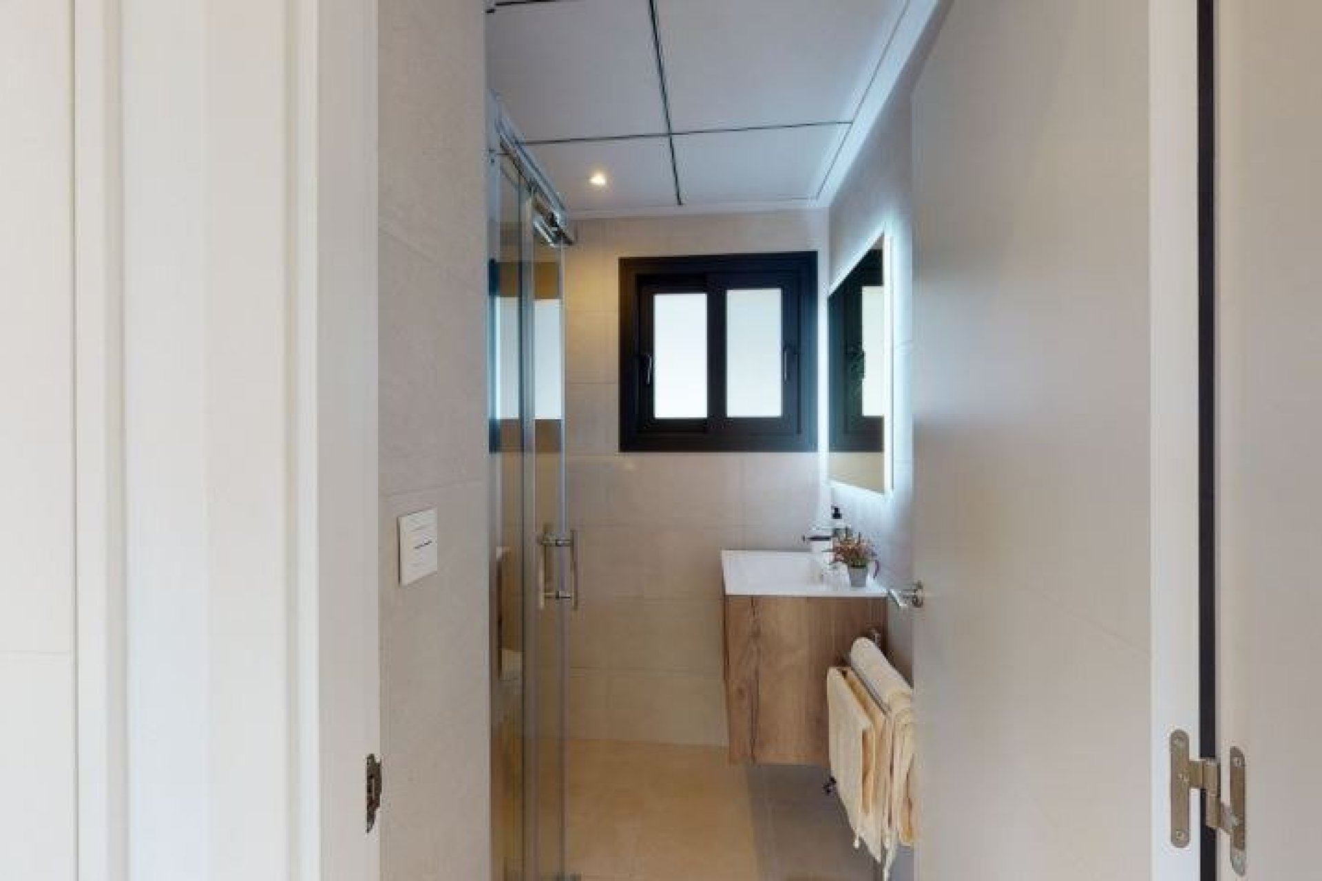 Obra nueva - villa -
