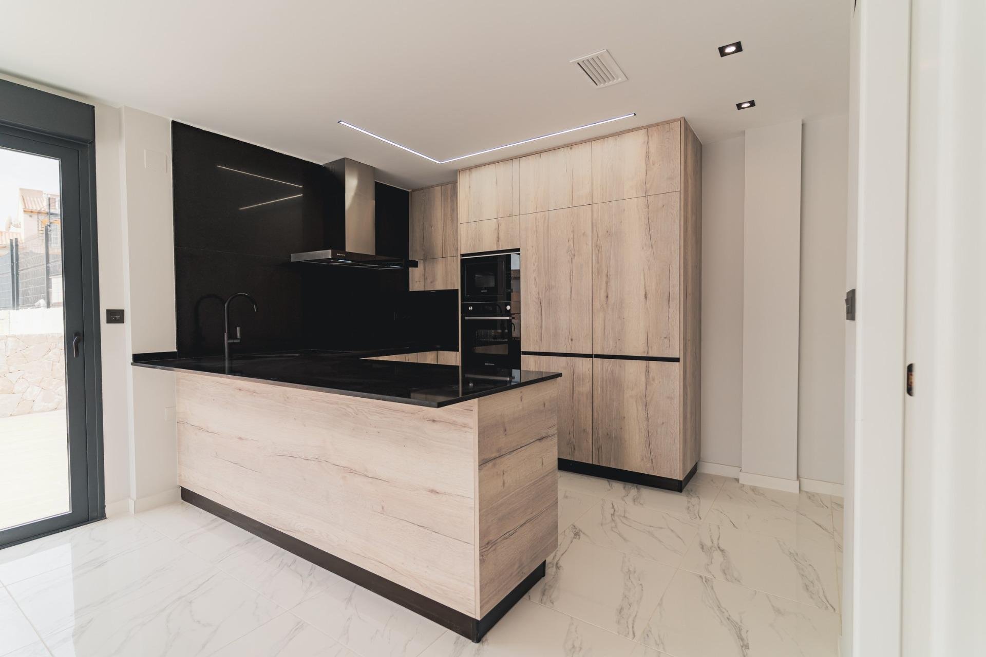 Obra nueva - villa -
