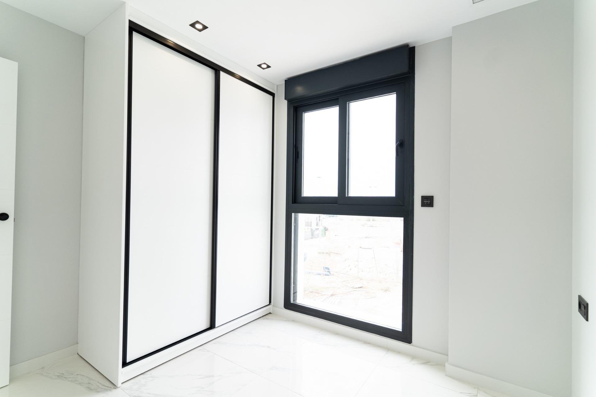 Obra nueva - villa -
