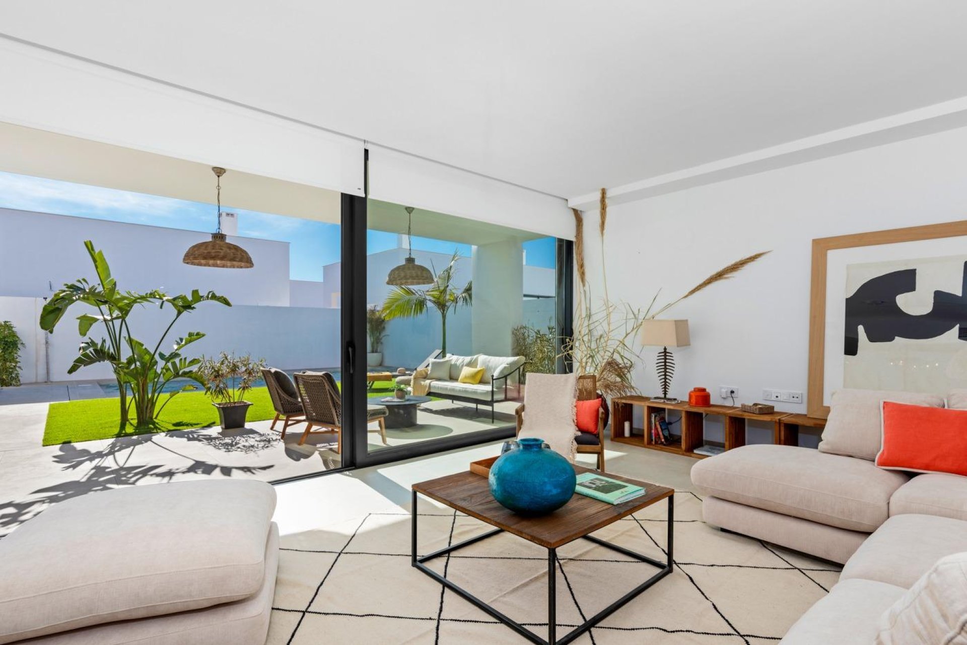 Obra nueva - villa -
