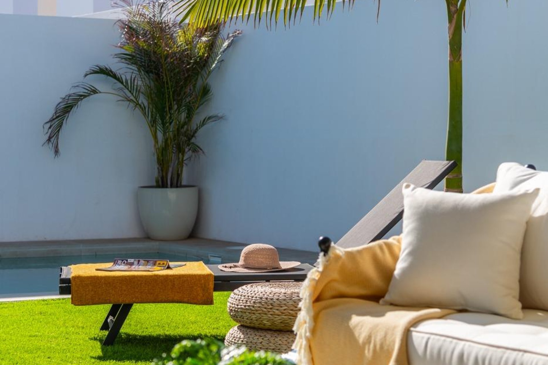 Obra nueva - villa -
