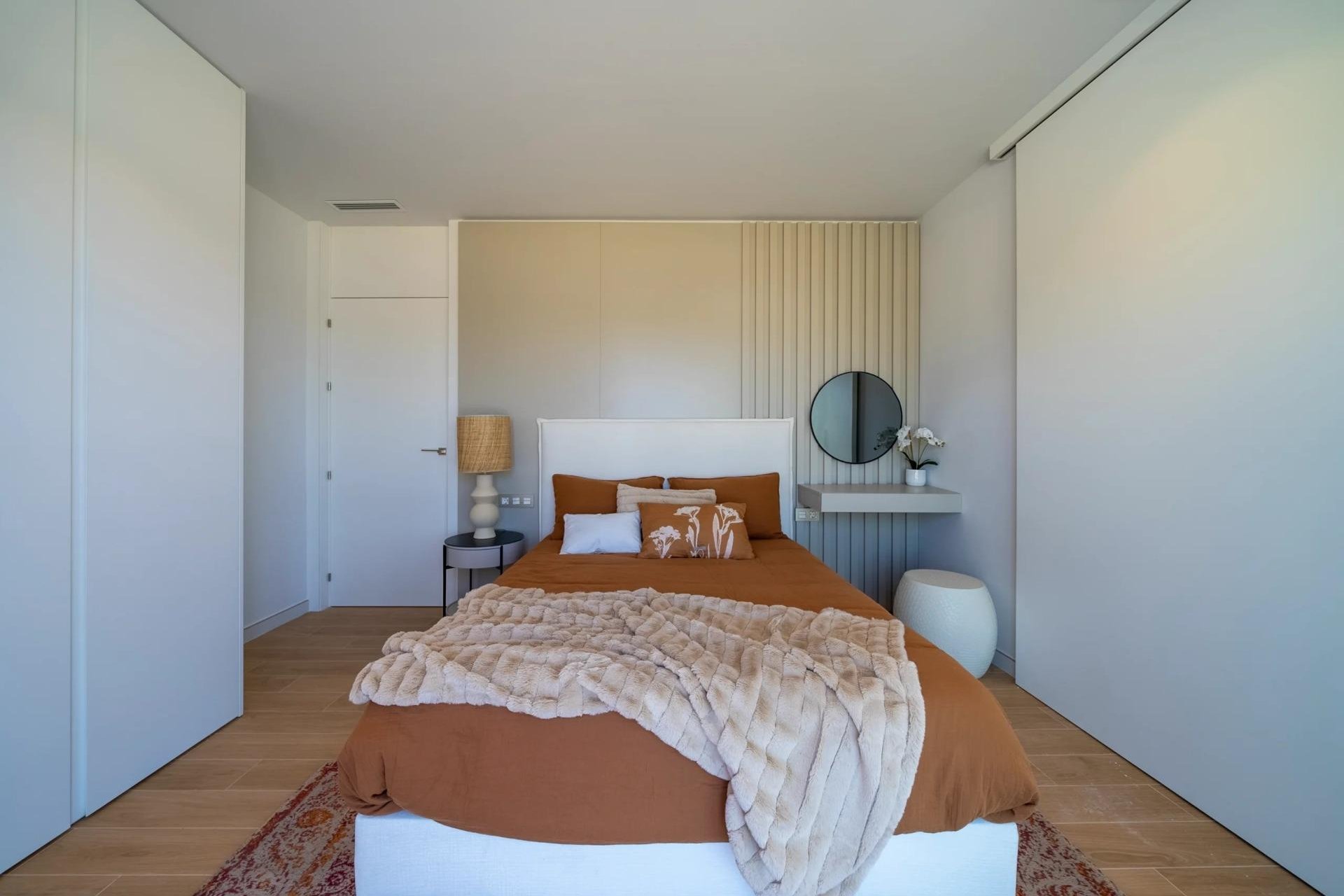 Obra nueva - villa -
