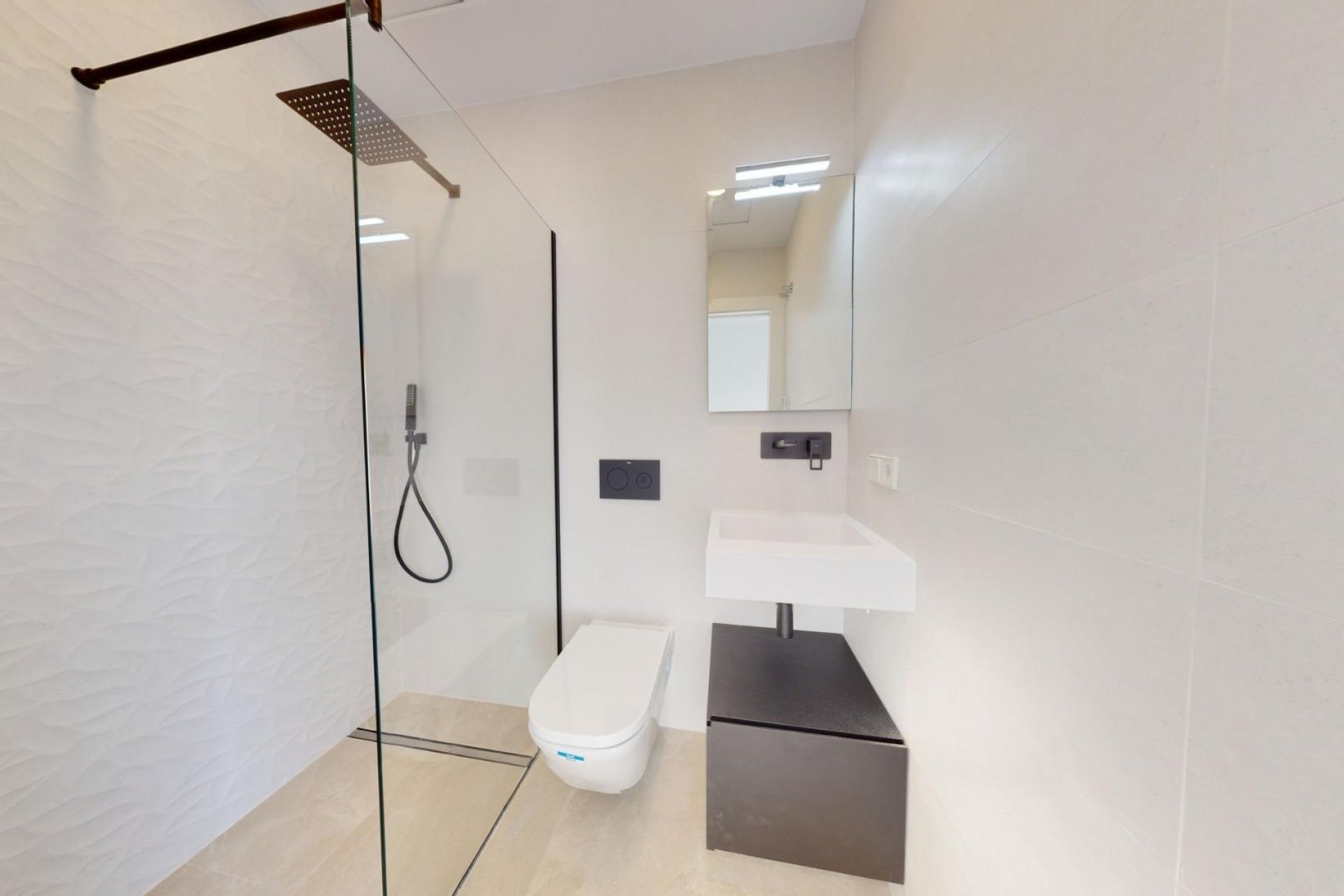 Obra nueva - villa -
