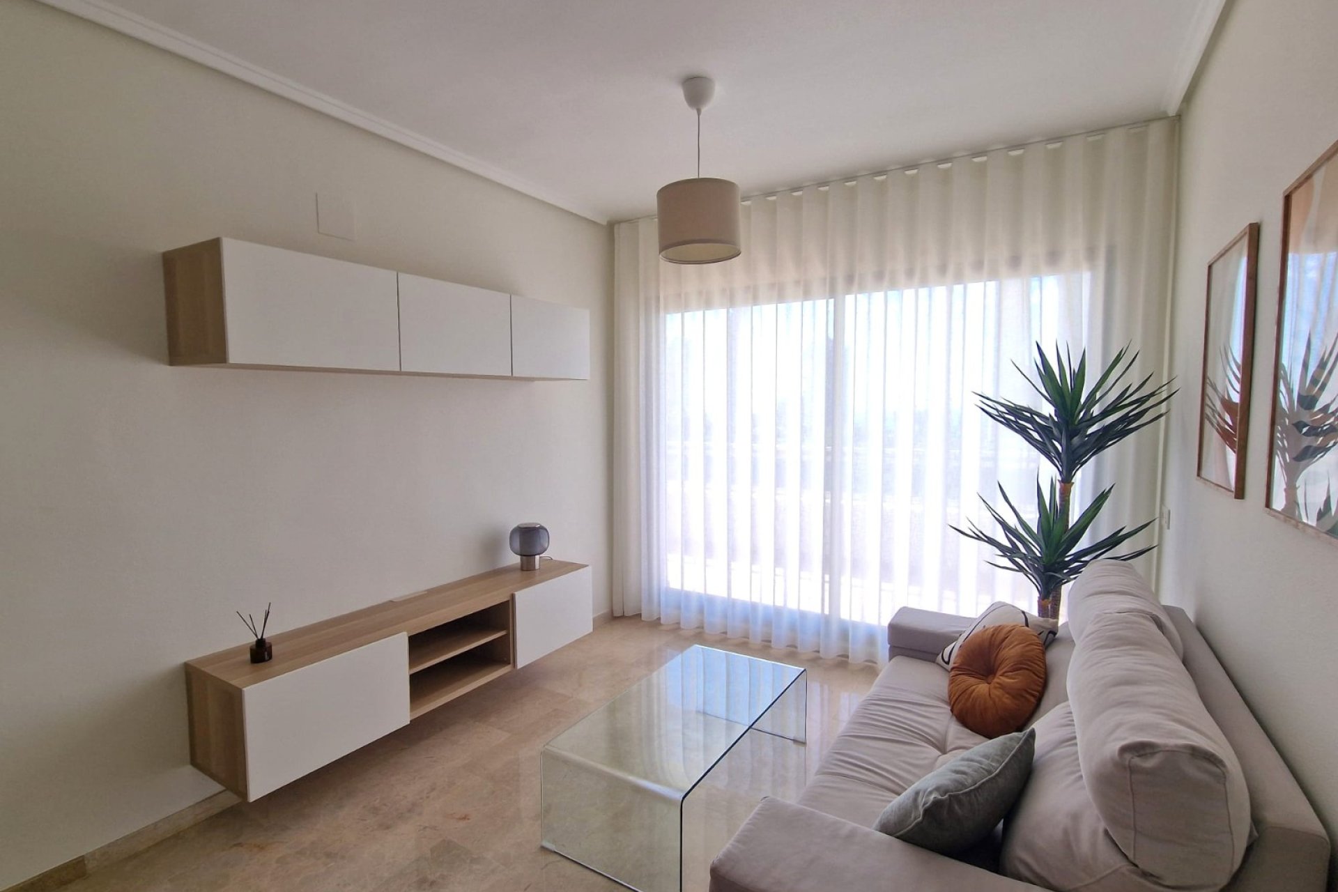 Odsprzedaż - Mieszkanie -
Benidorm - Poniente