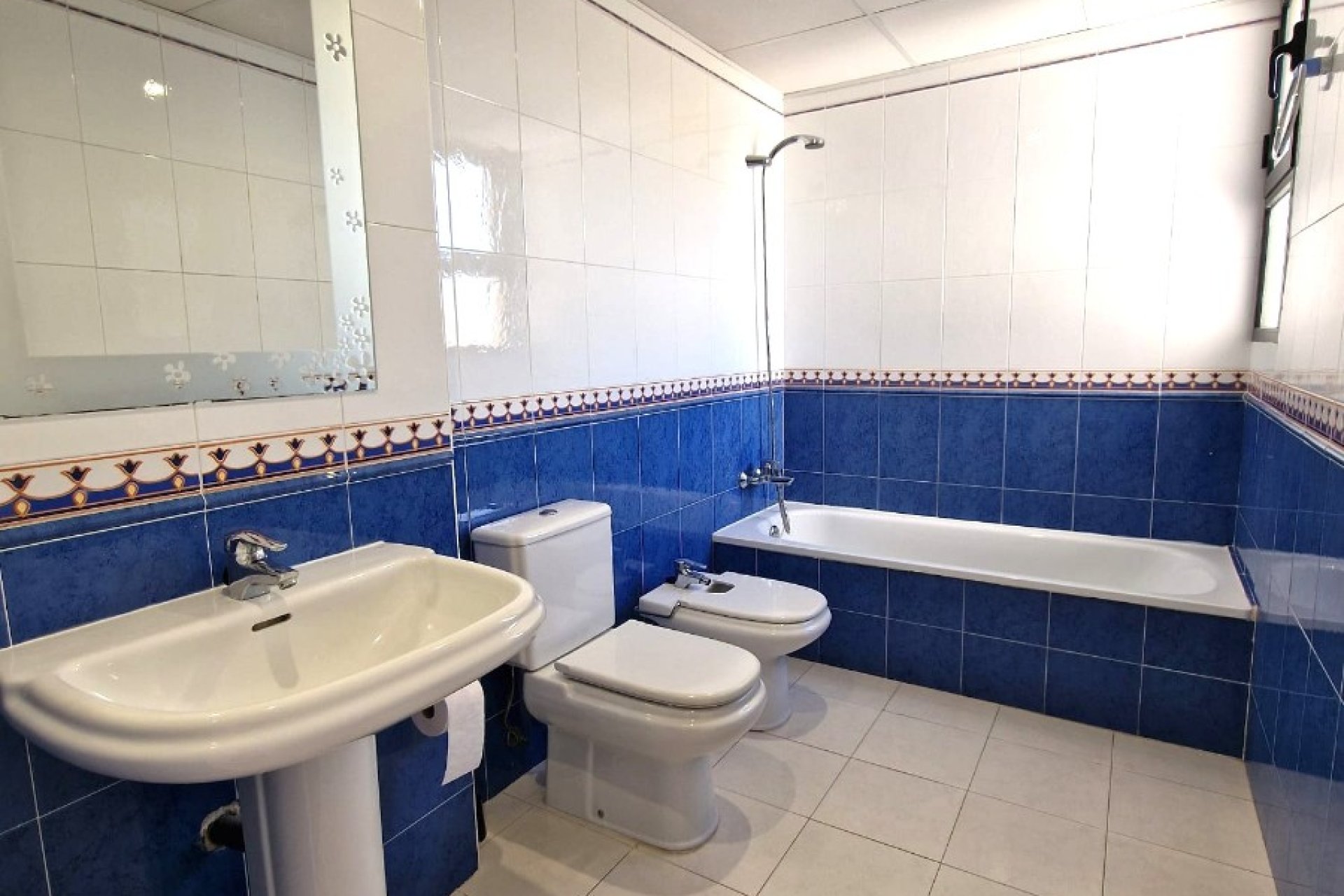 Resale - apartment -
Villajoyosa - Puntes del Moro