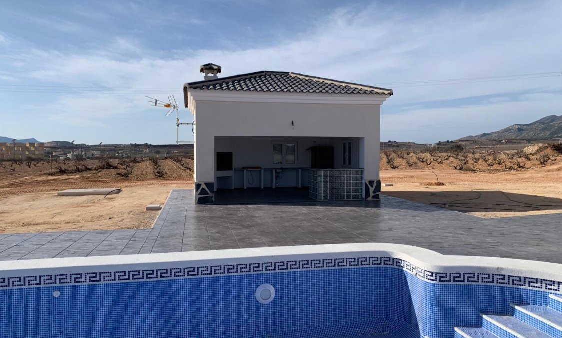 Obra nueva - villa -
