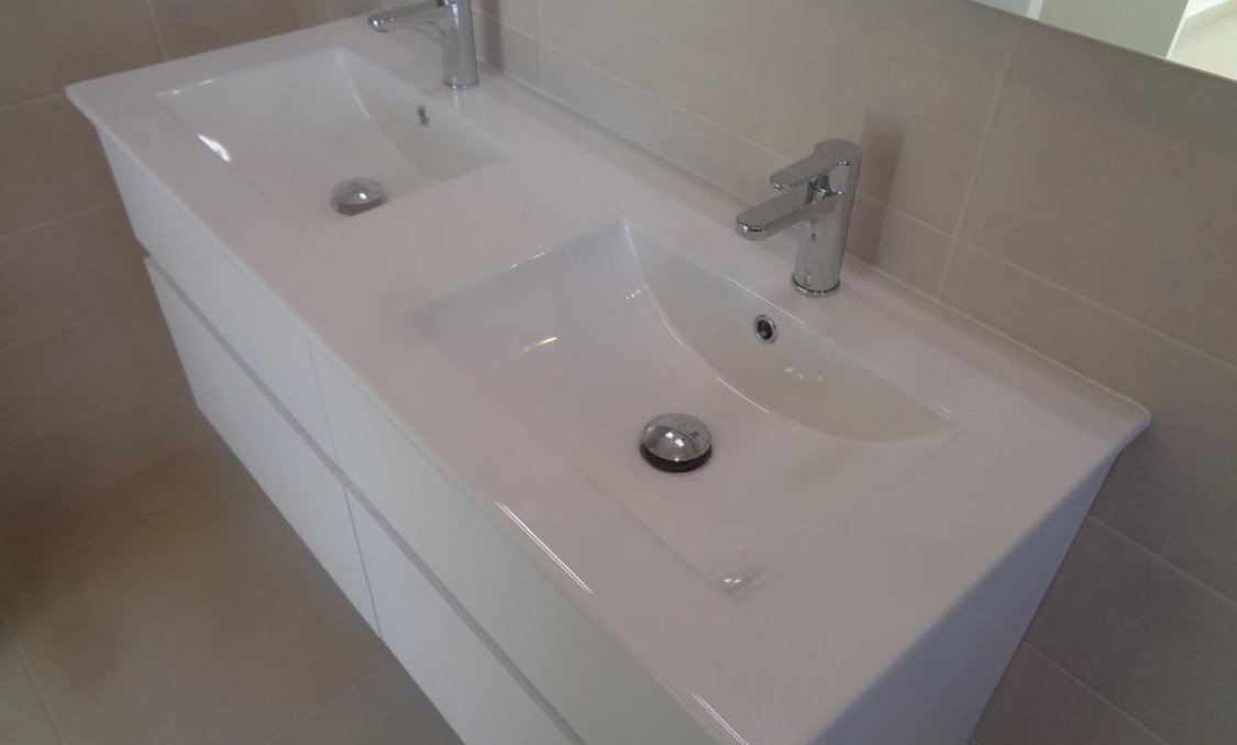 Obra nueva - villa -
