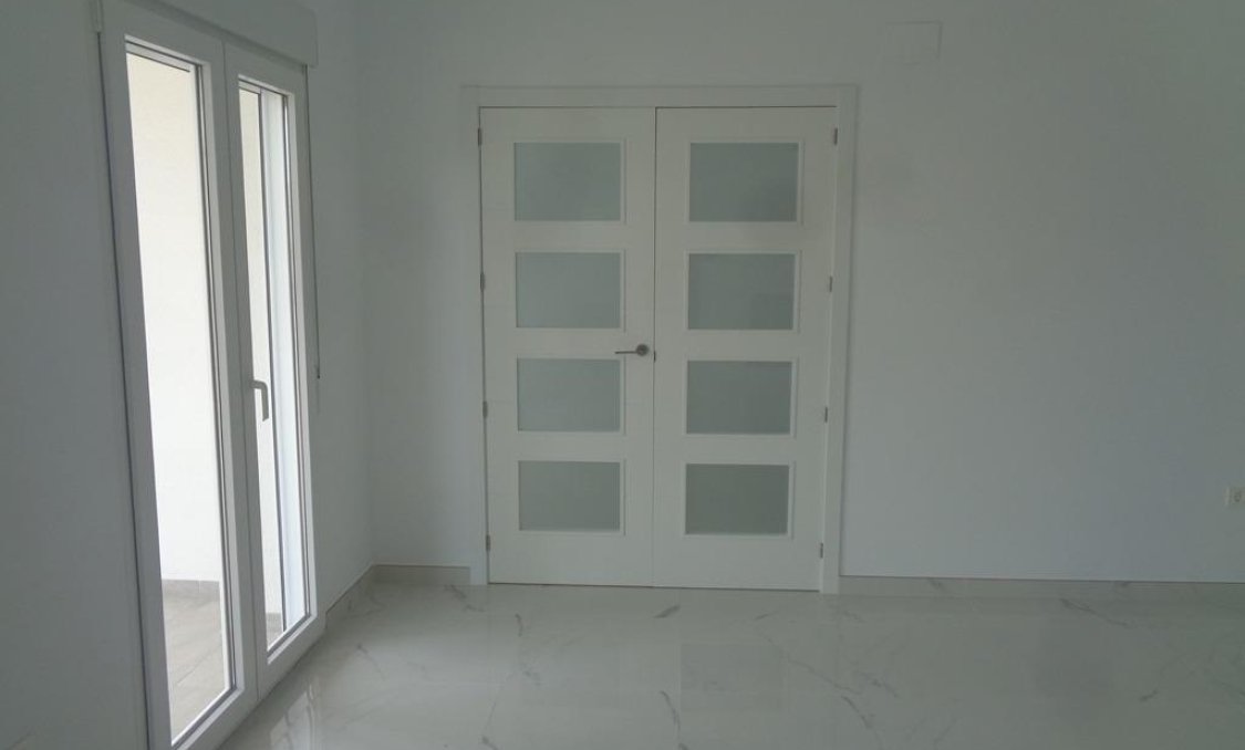 Nowy budynek - villa -
