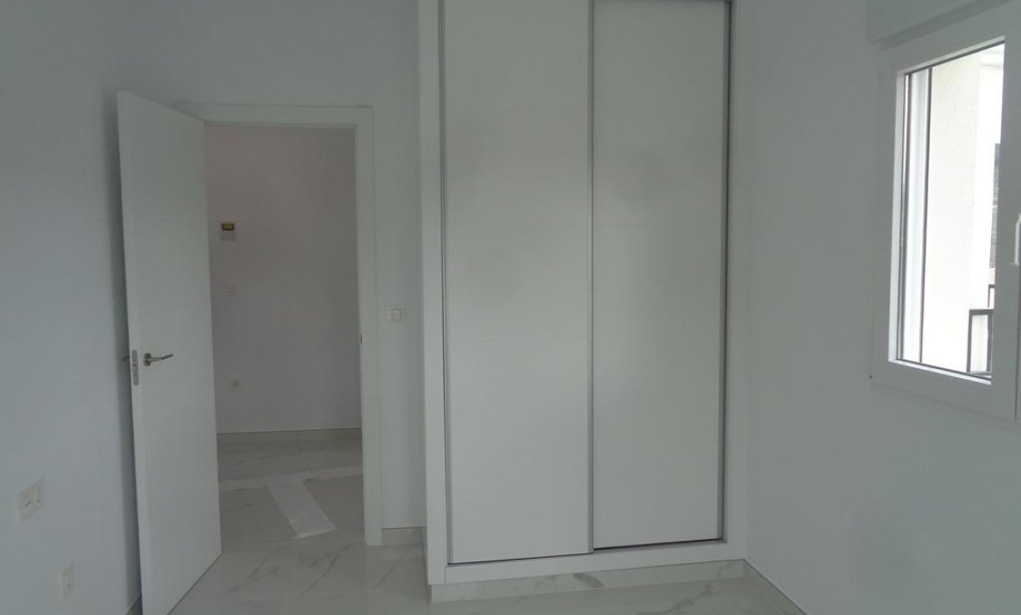 Nowy budynek - villa -
