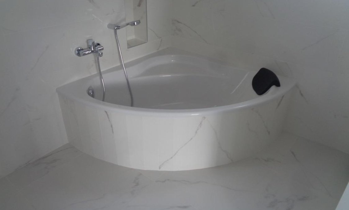 Nowy budynek - villa -
