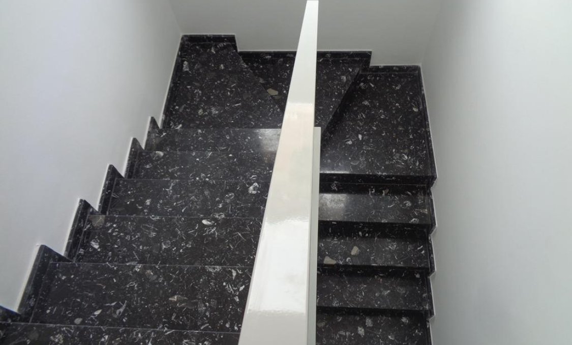 Nowy budynek - villa -
