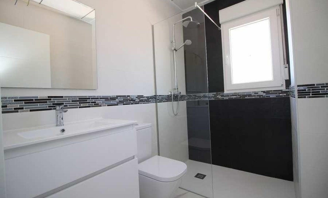 Nowy budynek - villa -
