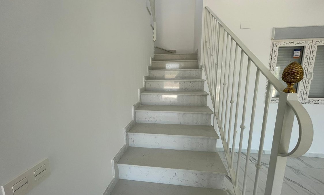 Nowy budynek - villa -
