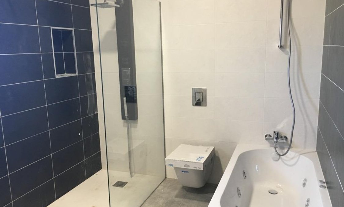 Nowy budynek - villa -
