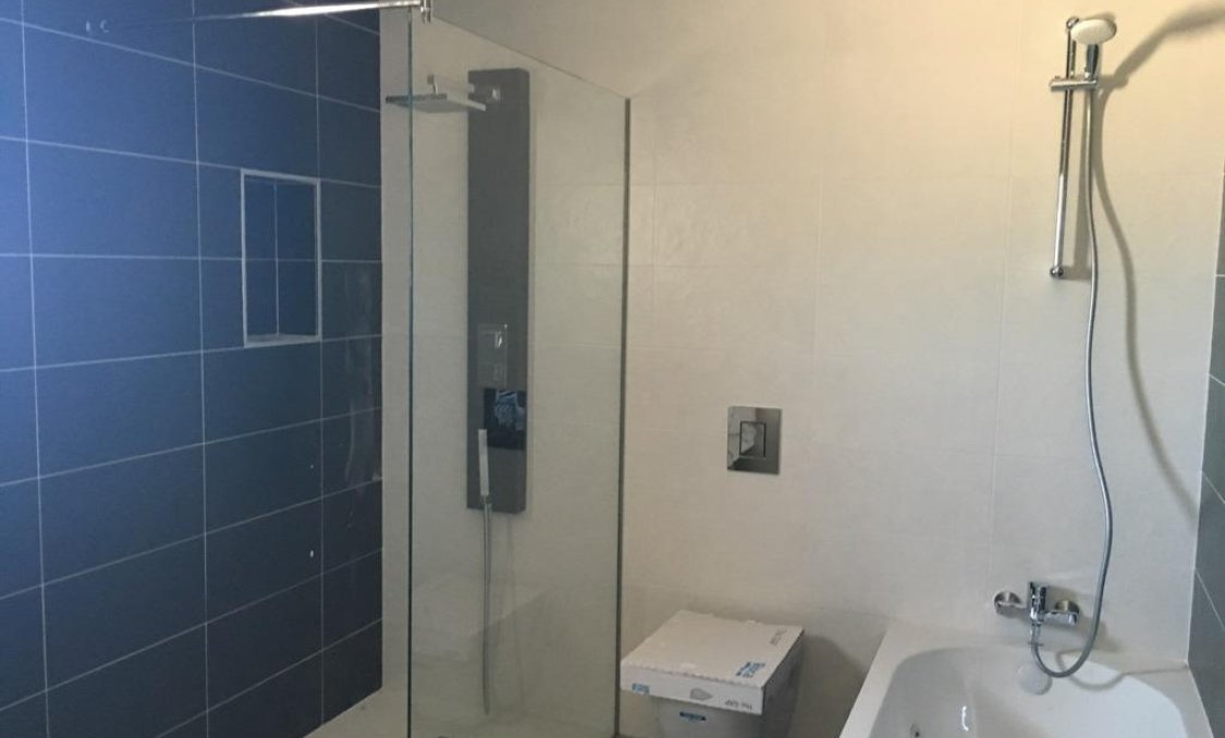 Nowy budynek - villa -
