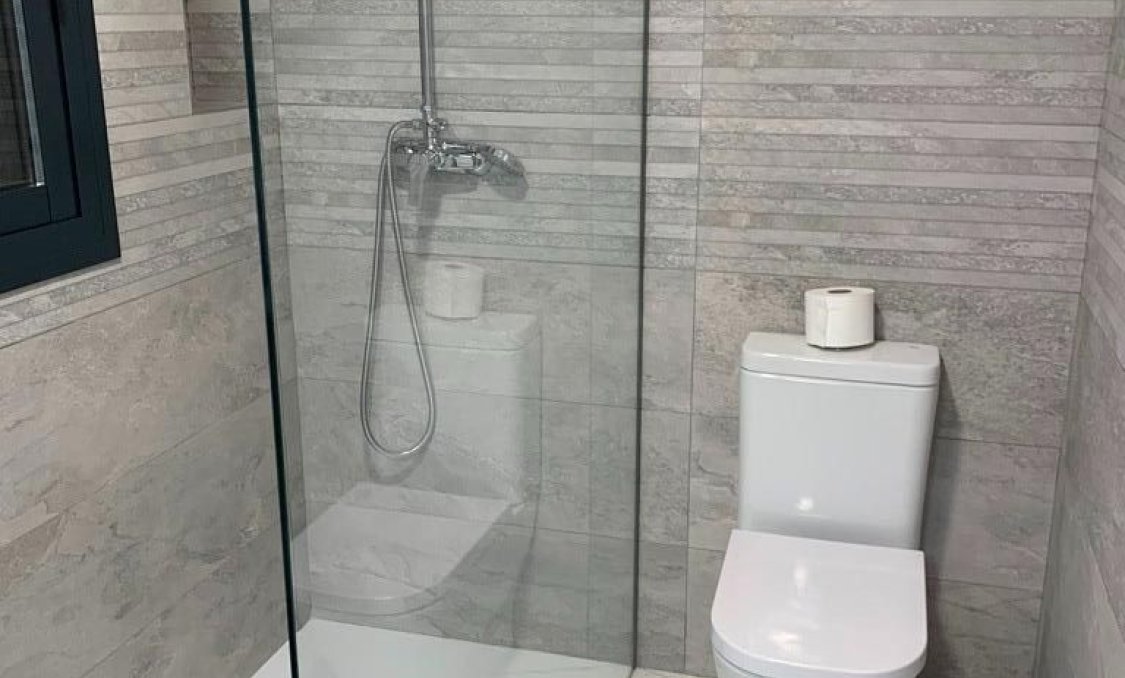 Nowy budynek - villa -
