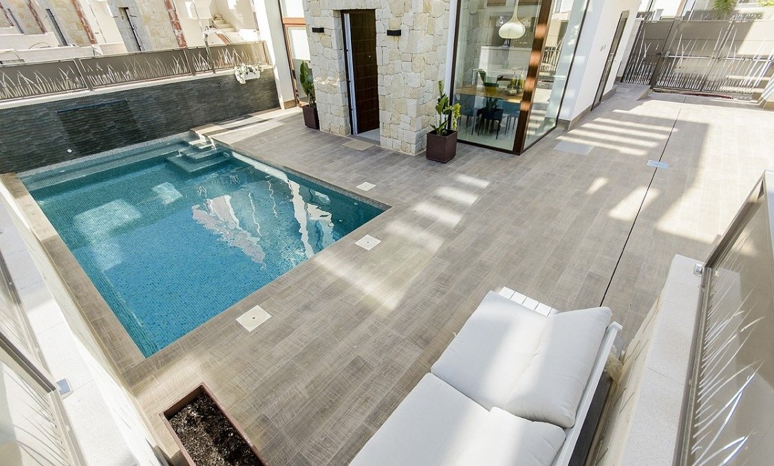 Nowy budynek - villa -
