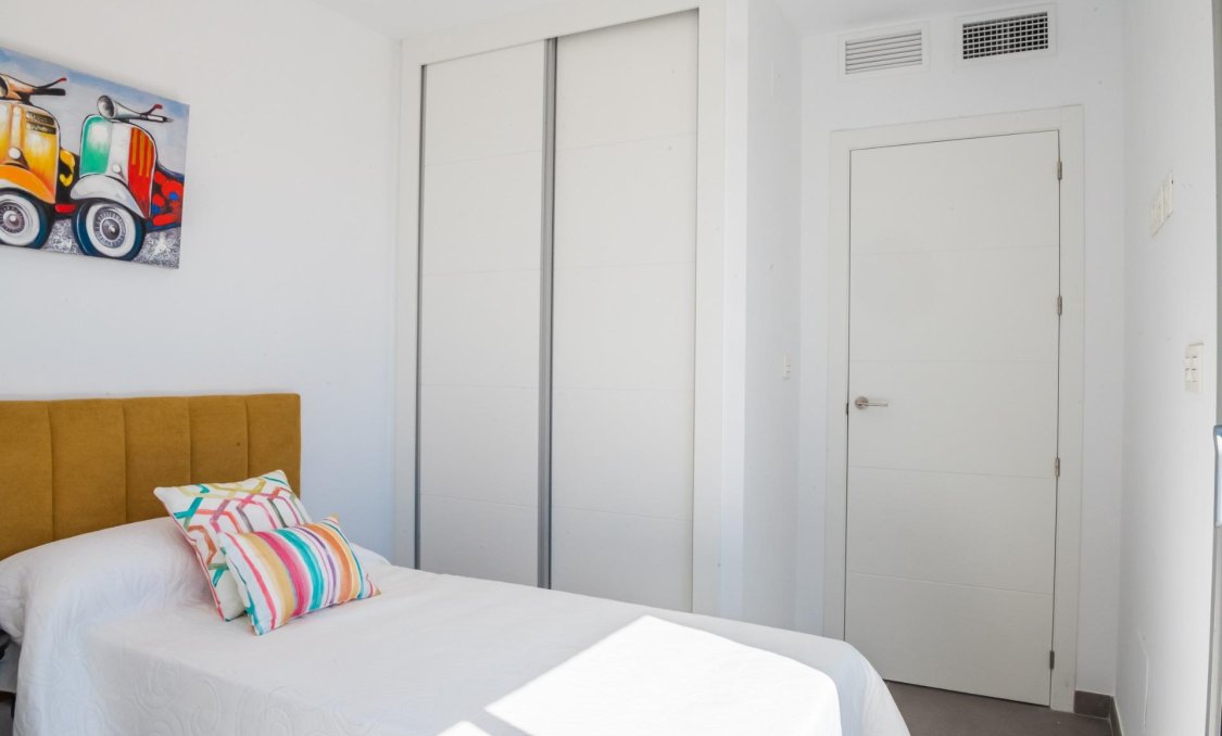 Obra nueva - villa -
