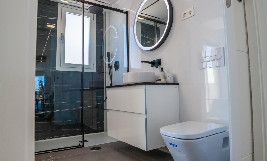 Obra nueva - villa -
