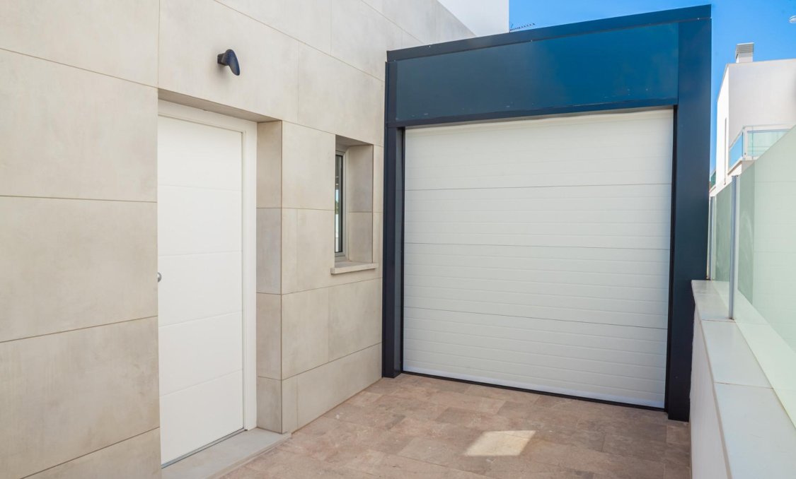 Obra nueva - villa -
