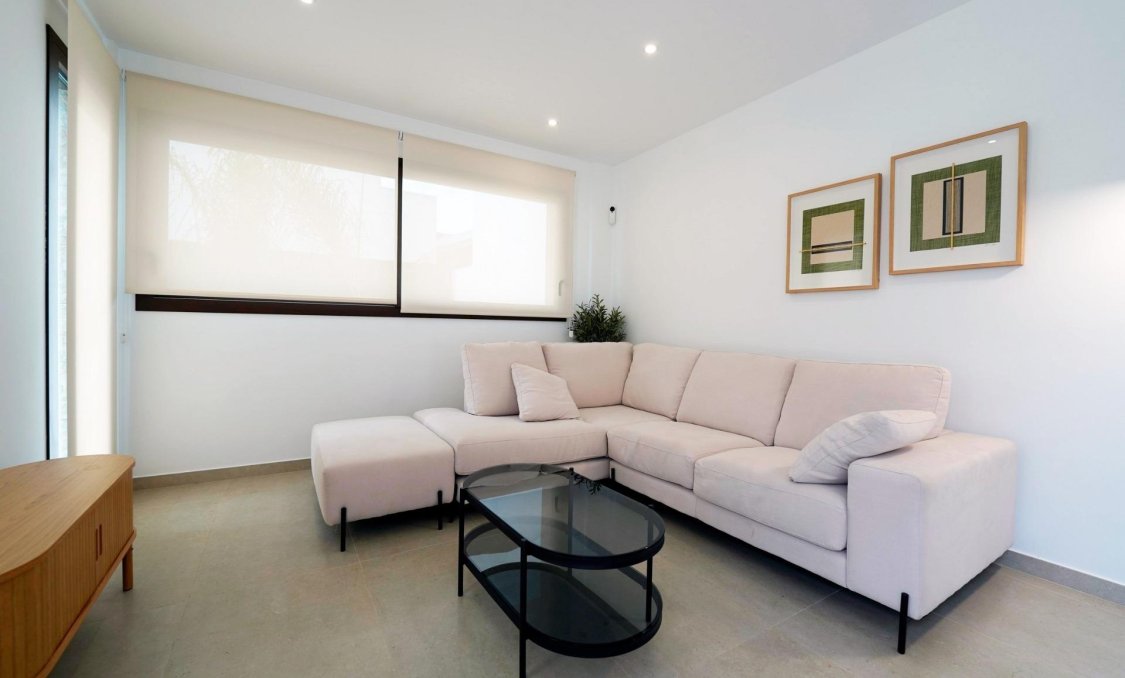 Obra nueva - villa -
