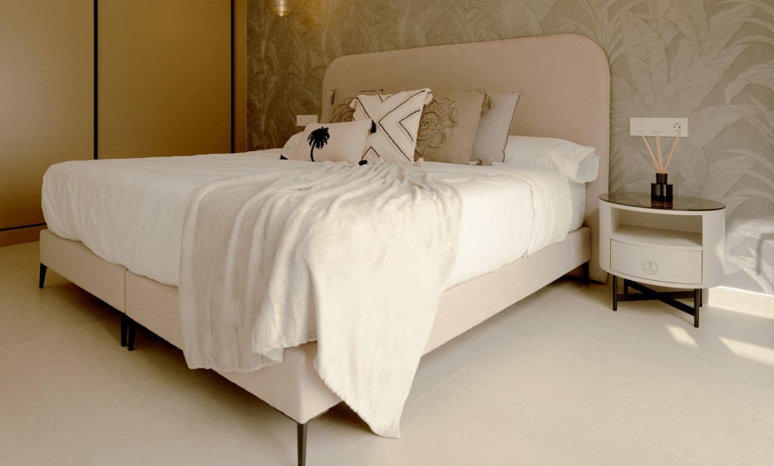 Obra nueva - villa -
