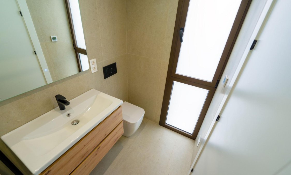 Obra nueva - villa -
