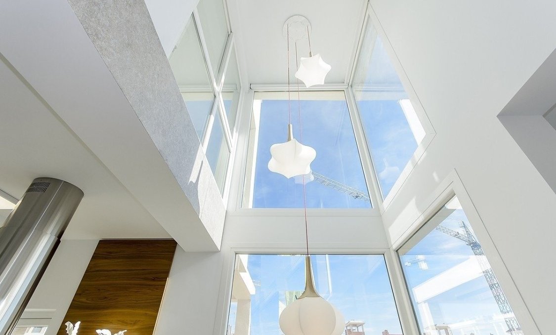 Obra nueva - villa -
