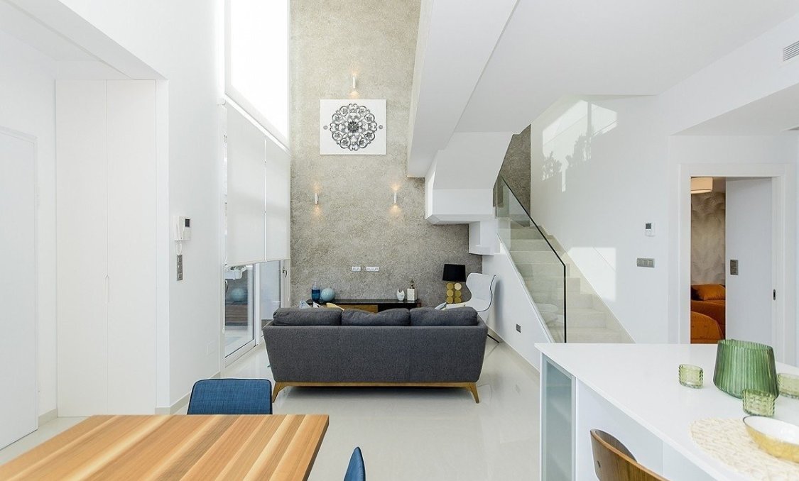 Obra nueva - villa -
