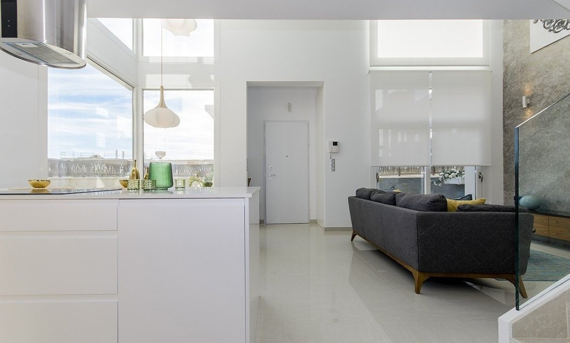 Obra nueva - villa -
