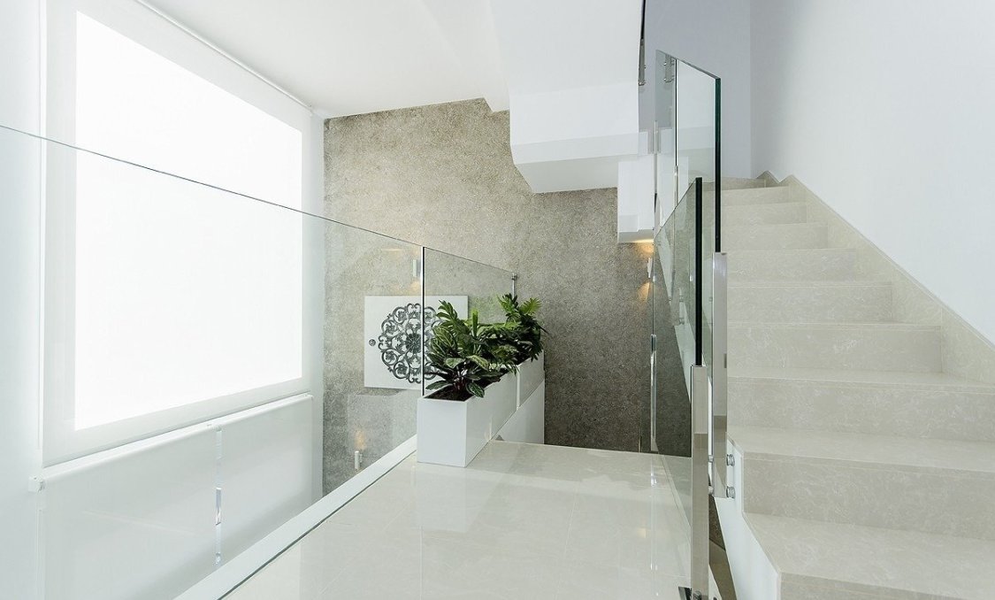 Obra nueva - villa -
